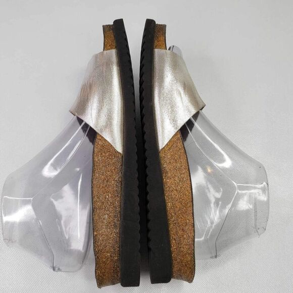 Mephisto Women's Sandals in Metallic and Black - Picture 4 of 10